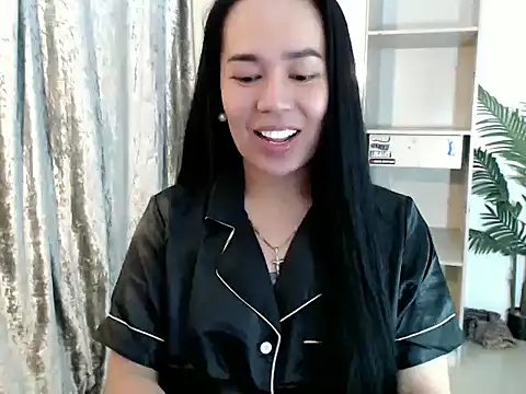 Snapshot of mariefox_xxx chatting on May 28, 12:02 pm mariefox xxx online show from May 28, 12:02 pm