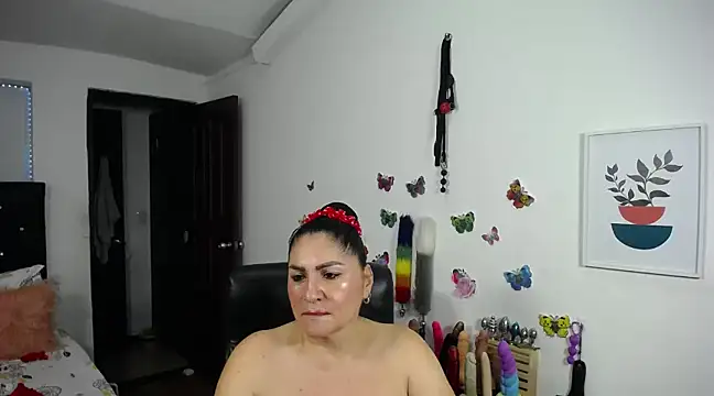 mature bigboobs10 online show from March 3, 10:49 am