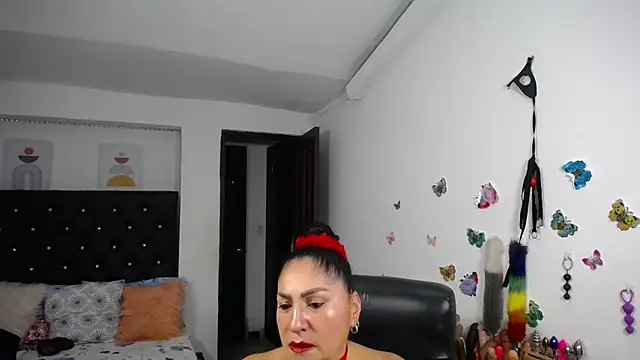 mature bigboobs10 online show from March 7, 4:20 am