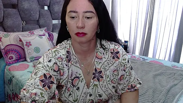 sara hott 1 online show from November 9, 2:59 pm