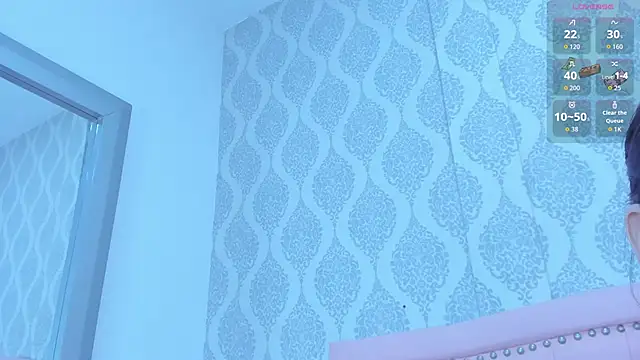 Pia Johnson  online show from September 16, 3:29 am