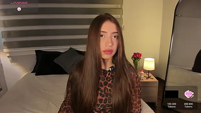 Snapshot of MERIDA_TAYLOR chatting on May 13, 1:30 pm MERIDA TAYLOR online show from May 13, 1:30 pm
