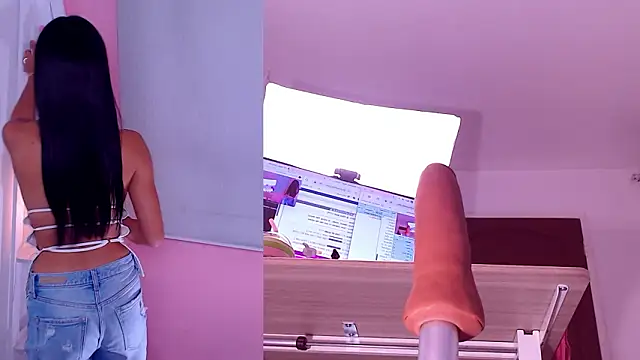 Sweet Susie  online show from February 17, 8:15 pm