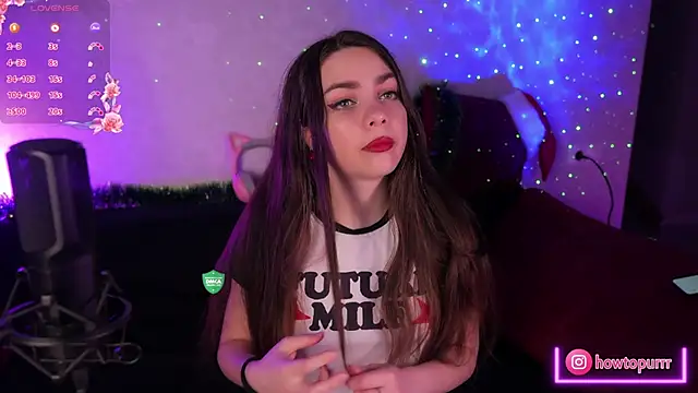 How2Meow online show from February 5, 5:42 pm