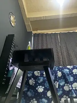 amareto queen online show from April 8, 10:21 pm