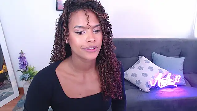 Amelia bss online show from February 4, 5:01 pm