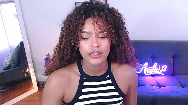 Amelia bss online show from March 6, 1:46 pm