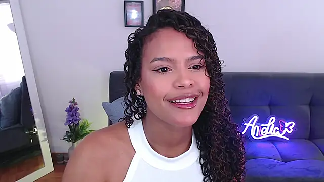 Amelia bss online show from March 7, 2:01 pm