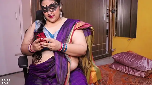 Snapshot of AgniPriya chatting on December 4, 5:33 pm AgniPriya online show from December 4, 5:33 pm