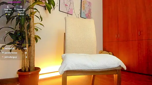 alessia1   online show from February 26, 11:15 pm