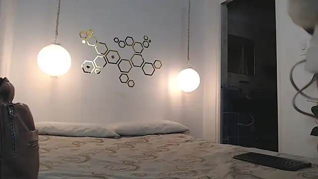 Snapshot of adriscute chatting on March 18, 4:26 am adriscute online show from March 18, 4:26 am