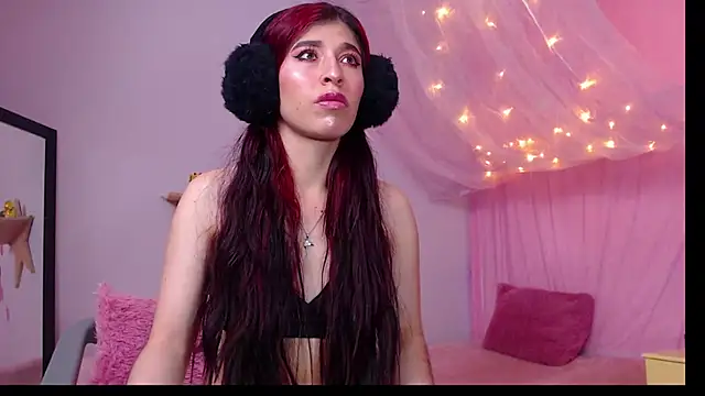adriscute online show from May 16, 3:25 am