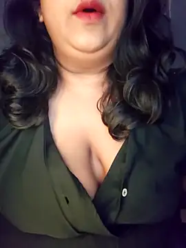 Snapshot of sassy_horny chatting on February 28, 2:20 am sassy horny online show from February 28, 2:20 am