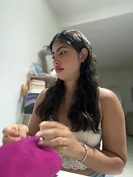 Gaby zahir  online show from March 19, 9:38 am