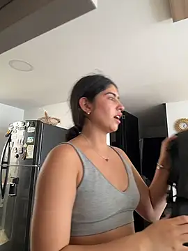 Gaby zahir  online show from March 12, 6:25 pm