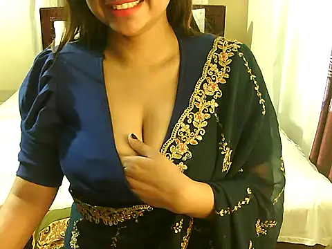 Snapshot of cutebengaligirl chatting on November 2, 1:52 am cutebengaligirl online show from November 2, 1:52 am