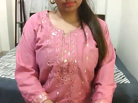 Snapshot of cutebengaligirl chatting on March 17, 10:57 pm cutebengaligirl online show from March 17, 10:57 pm