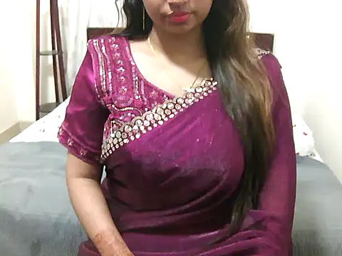 Snapshot of cutebengaligirl chatting on March 21, 10:02 pm cutebengaligirl online show from March 21, 10:02 pm