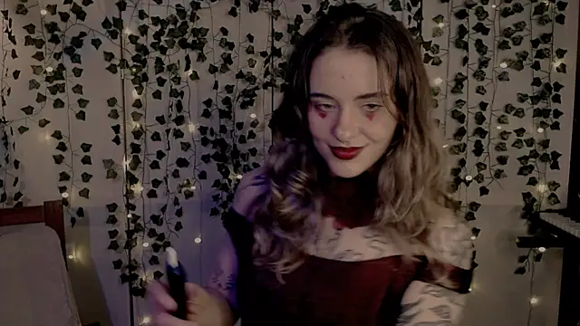 Snapshot of risha_laas chatting on February 14, 11:09 pm risha laas online show from February 14, 11:09 pm