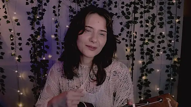 Snapshot of risha_laas chatting on October 11, 8:29 pm risha laas online show from October 11, 8:29 pm