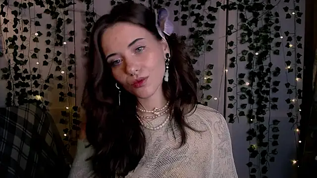 Snapshot of risha_laas chatting on June 25, 8:02 pm risha laas online show from June 25, 8:02 pm