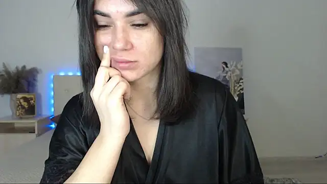 RoxannePure online show from February 21, 2:06 am