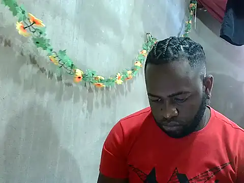 2ocmaxi online show from February 8, 4:43 pm