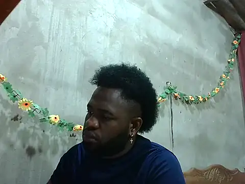 2ocmaxi online show from February 23, 7:33 pm