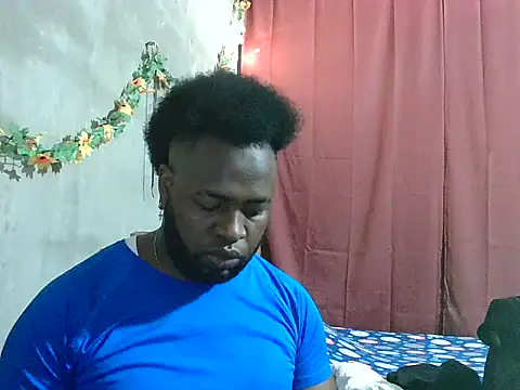 2ocmaxi online show from February 27, 10:10 pm