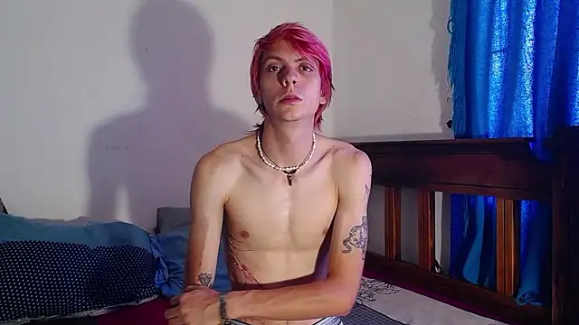 Snapshot of Twink_Temptation chatting on March 13, 4:35 pm Twink Temptation online show from March 13, 4:35 pm