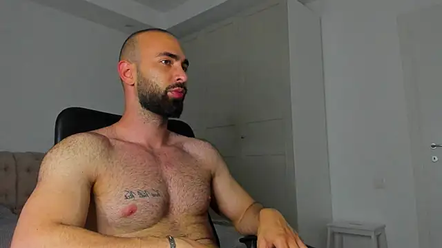 MichaelMasterss online show from May 27, 9:12 pm