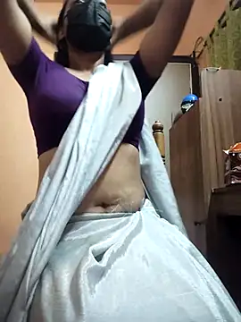 Steamyfuck96 online show from April 23, 5:04 pm