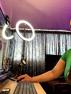 saaalome 1 online show from January 8, 9:28 pm