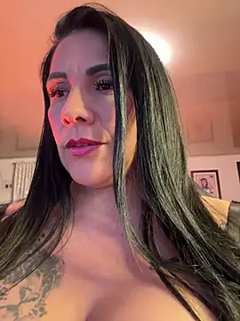 Snapshot of saaalome_1 chatting on May 1, 10:14 pm saaalome 1 online show from May 1, 10:14 pm