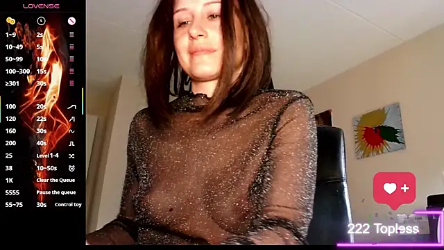Snapshot of BlaBlaBla7016 chatting on June 6, 2:55 pm BlaBlaBla7016 online show from June 6, 2:55 pm