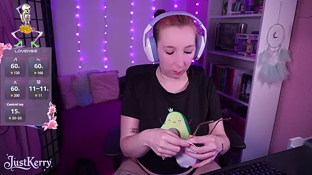 JustKerry online show from October 26, 9:04 am