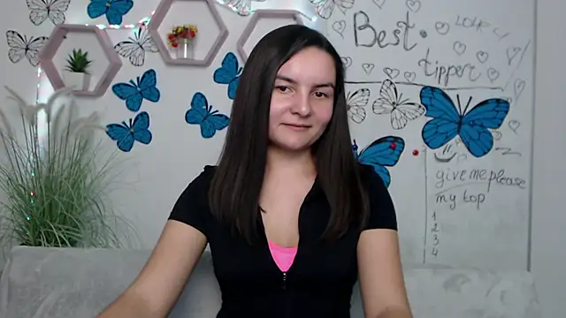 JasmineAsha online show from March 13, 4:45 pm