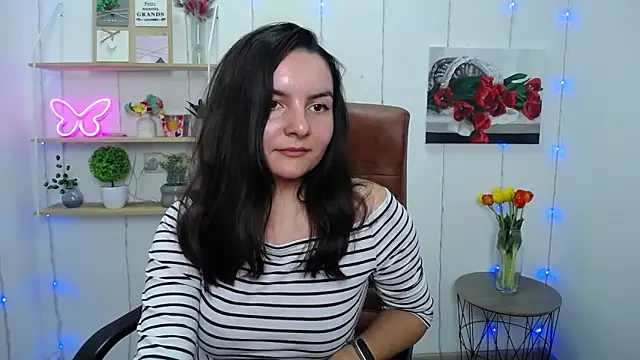 JasmineAsha online show from March 19, 1:07 pm