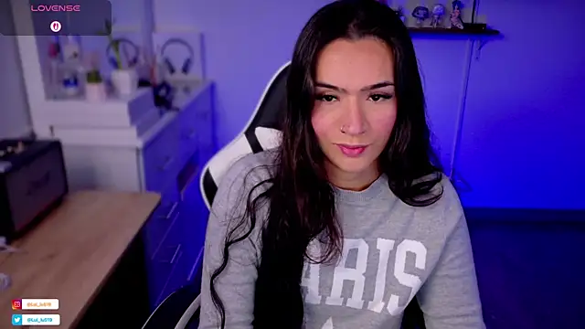 ImLui lu online show from October 21, 7:25 pm