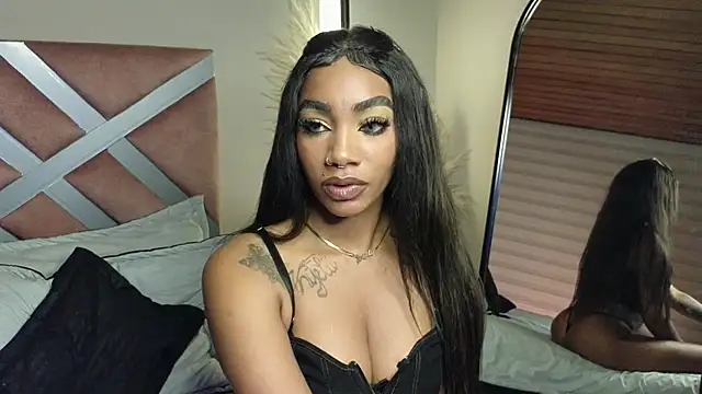 emely brandon online show from February 6, 11:58 pm