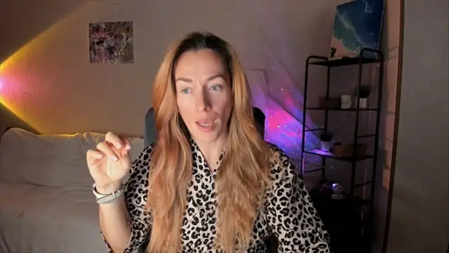 RebeccaMartinez online show from October 23, 11:31 am