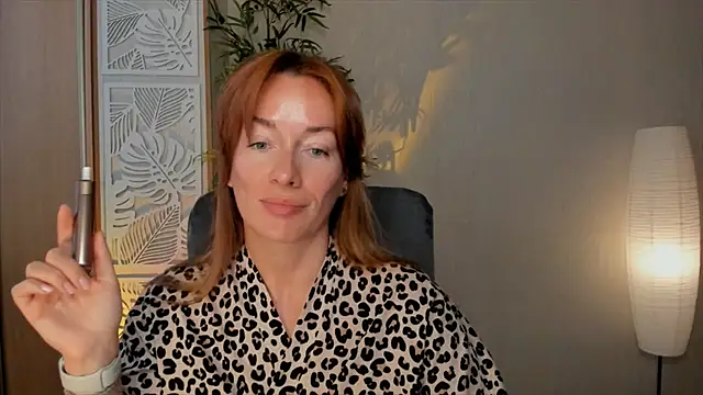 RebeccaMartinez online show from June 29, 7:25 am