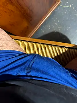 Snapshot of mattexhibe chatting on October 31, 9:38 pm mattexhibe online show from October 31, 9:38 pm