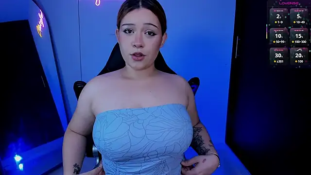 Snapshot of daniela_hornny chatting on July 24, 4:43 am daniela hornny online show from July 24, 4:43 am