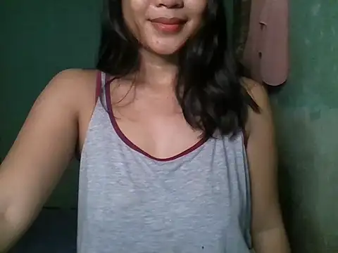 Snapshot of _smiling4u_ chatting on November 7, 9:31 am smiling4u online show from November 7, 9:31 am