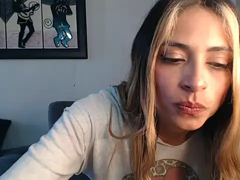 Liamiler01  online show from March 11, 3:12 pm