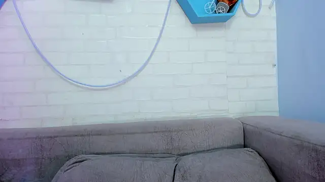 Snapshot of DEVA_BLUE_ chatting on February 10, 6:53 am DEVA BLUE  online show from February 10, 6:53 am