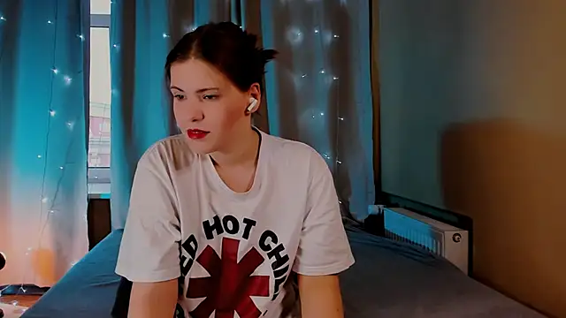 Erika Fix online show from April 17, 3:31 am