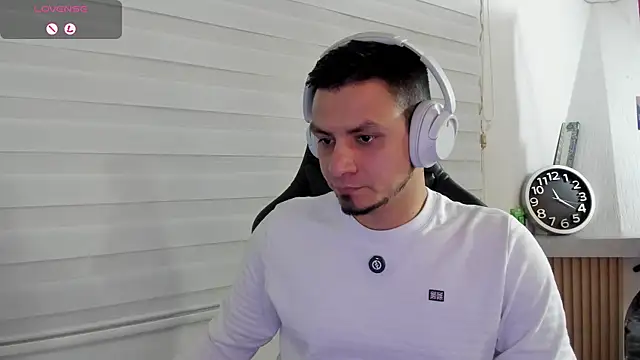 Rick Diesel  online show from April 14, 4:18 am