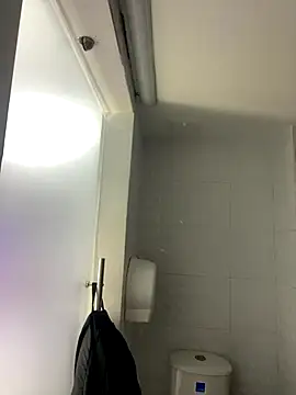 MalaikaBrown online show from December 4, 12:03 pm